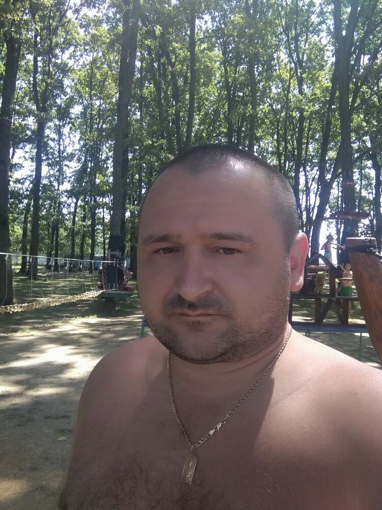  ,   Dima, 41 ,   