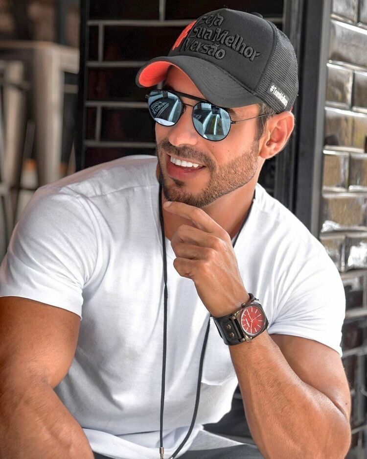 ���� 41372355 ������� ����������, 32 ����, ���� ���������� � ������