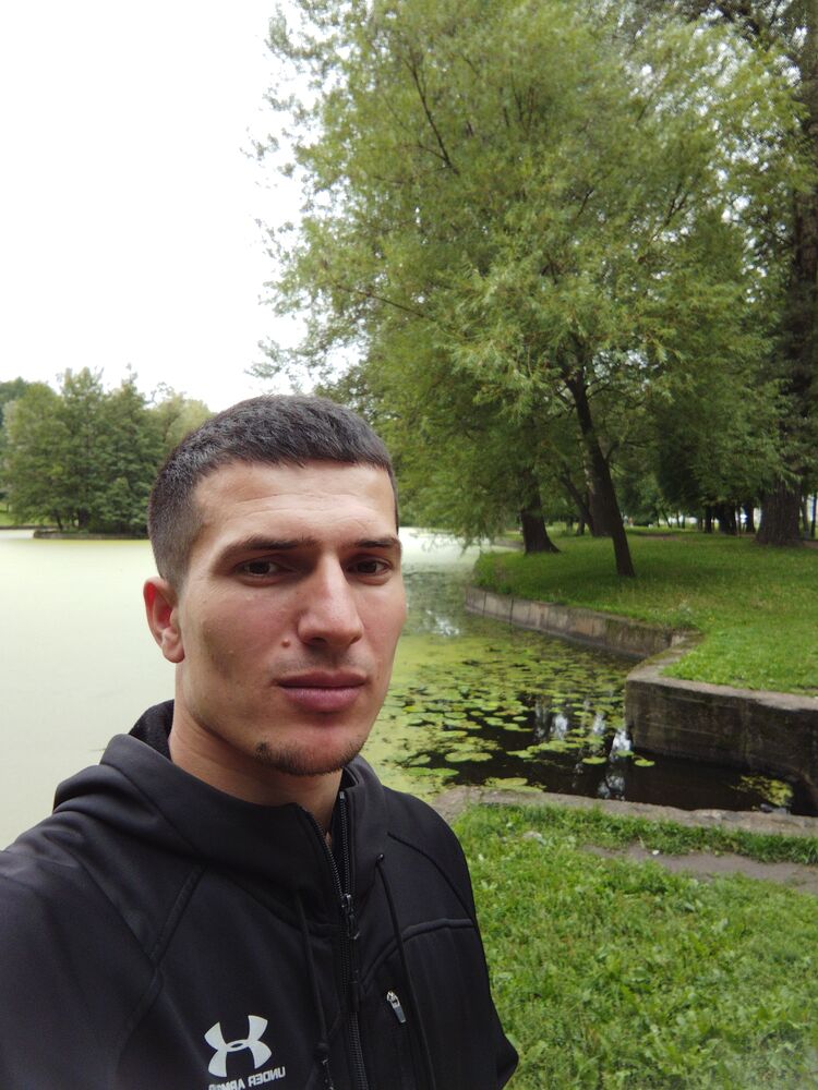  ,   Hitman, 32 ,   ,   