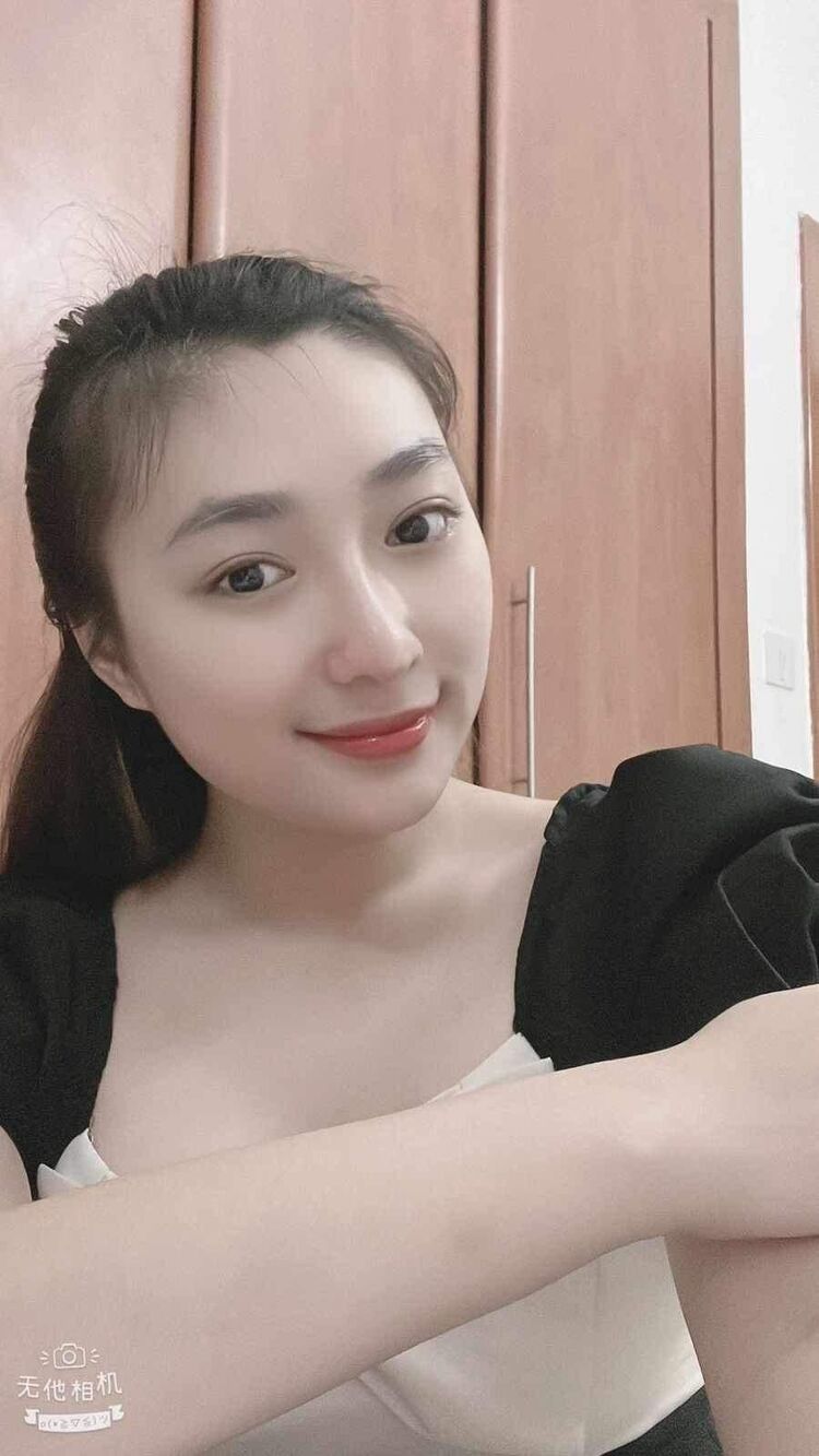 ,   Lyly, 25 ,   ,   