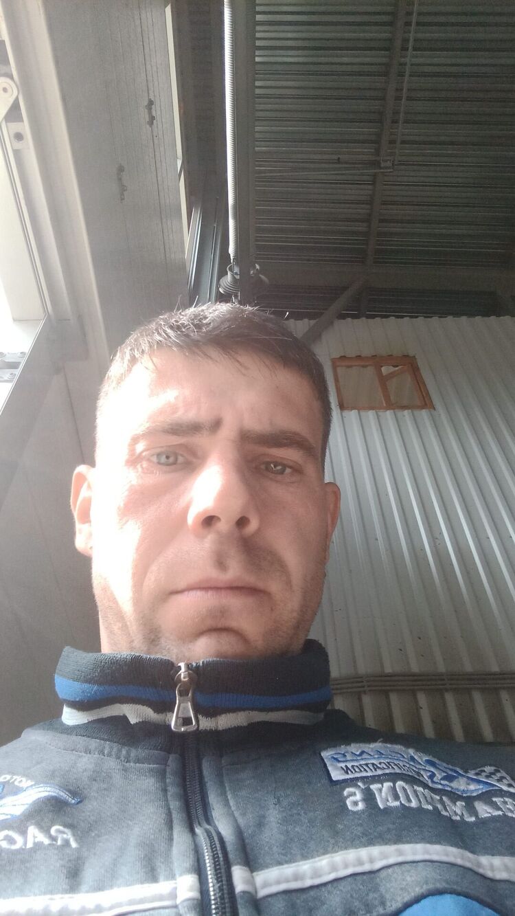  37834135  , 37 ,    
