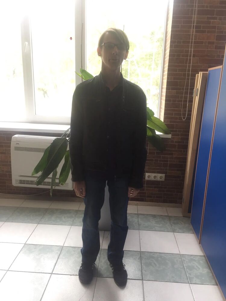  41216805  Dima Win, 30 ,    