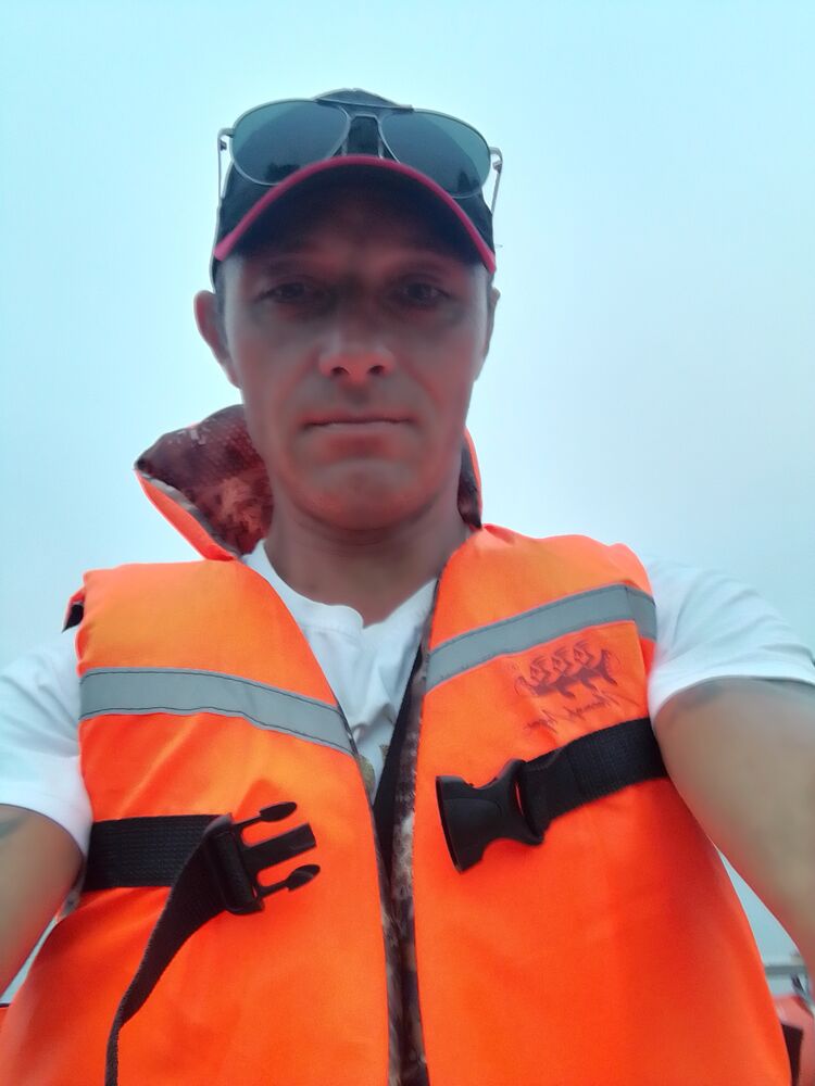  28409635  , 43 ,    