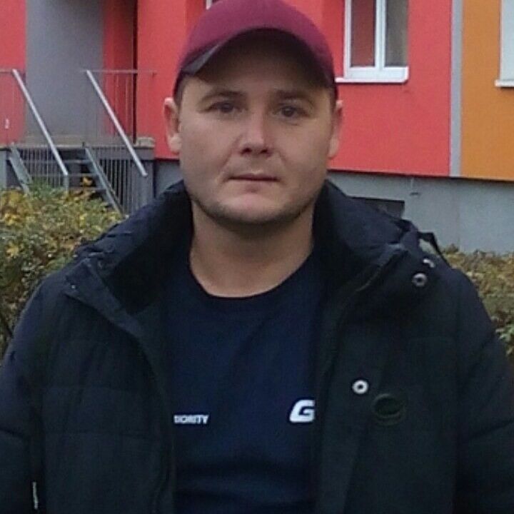  ,   Dmitriy, 44 ,   