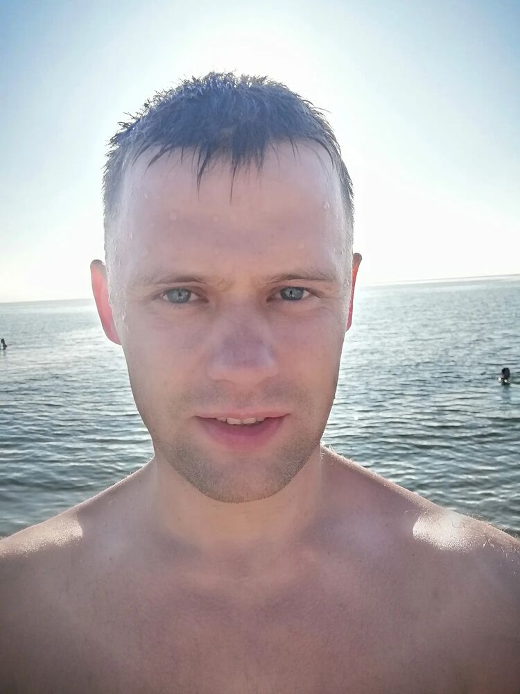  28471725  , 35 ,    -