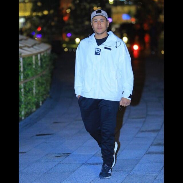  41608175  Abdukarimxon, 22 ,    -