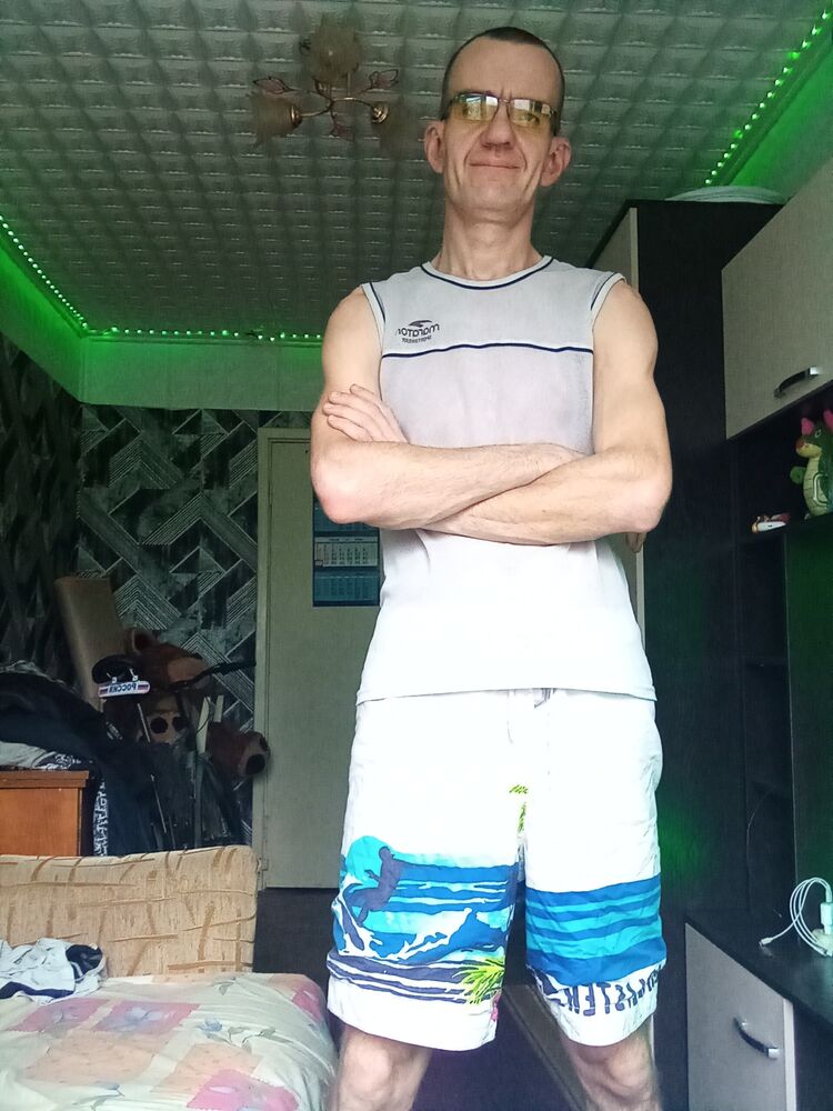 ���� 42202395 ������� Oleg, 40 ���, ���� ���������� � �����-����������