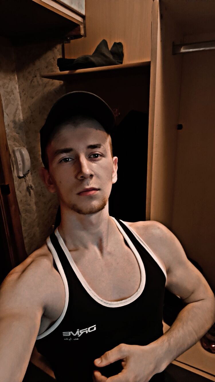  ,   Boris, 22 ,   ,   
