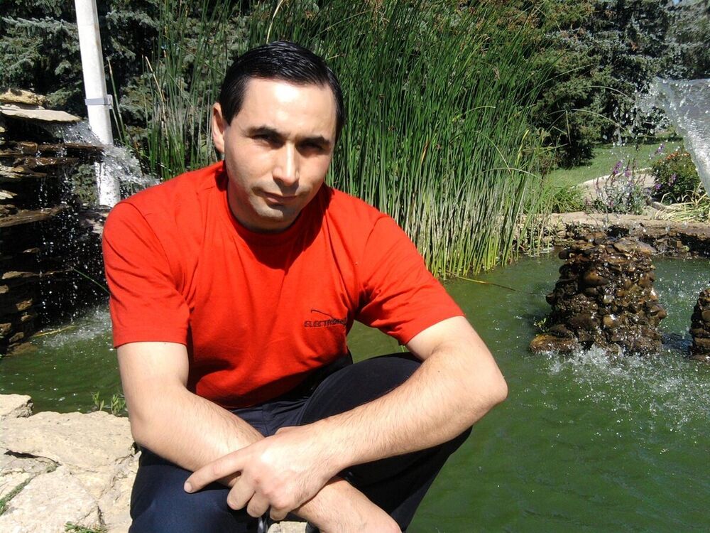  ,   Sergiu, 46 ,   ,   , c 