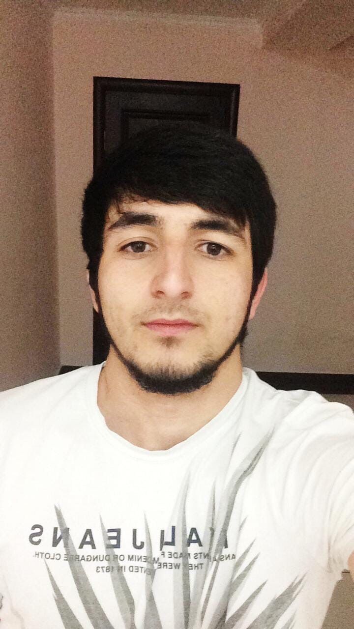  53151945  , 35 ,    -