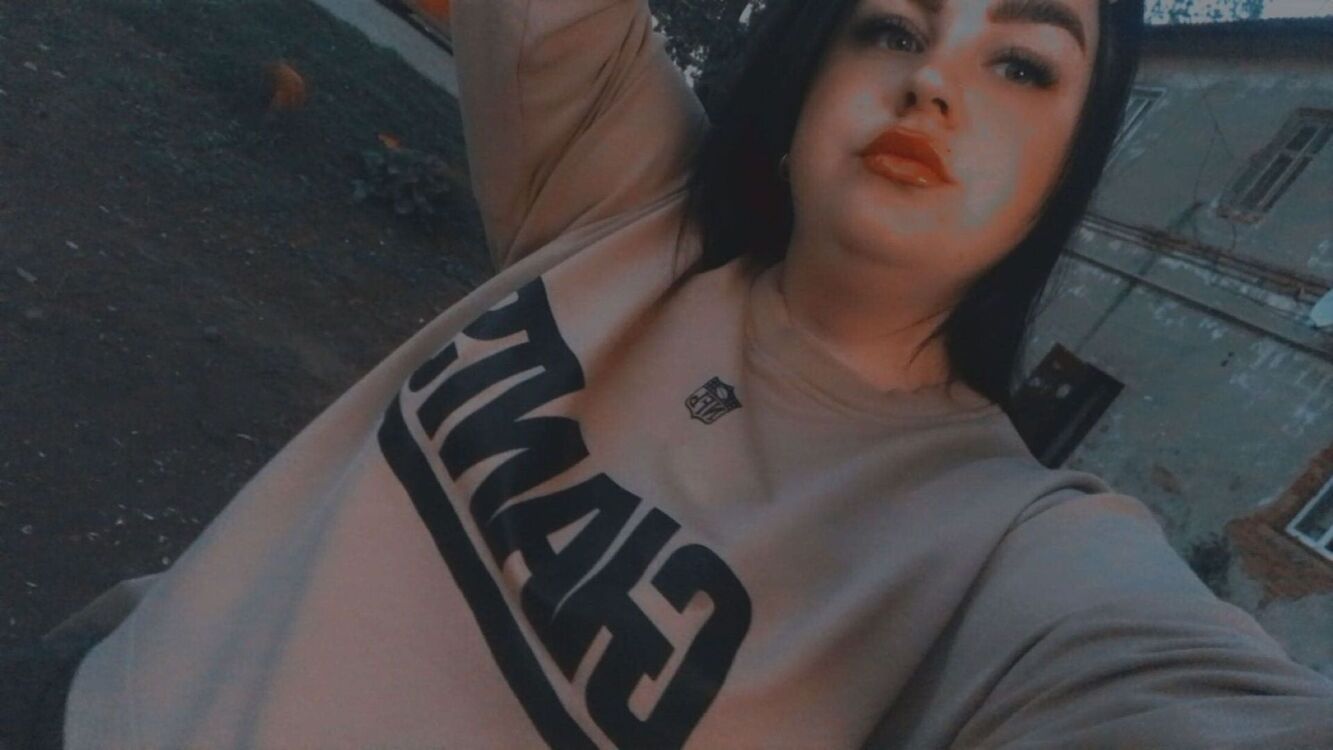  43586055  Irishka, 23 ,    