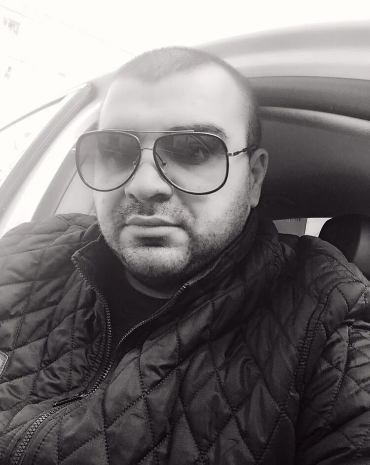  53124745  Zozo, 45 ,    