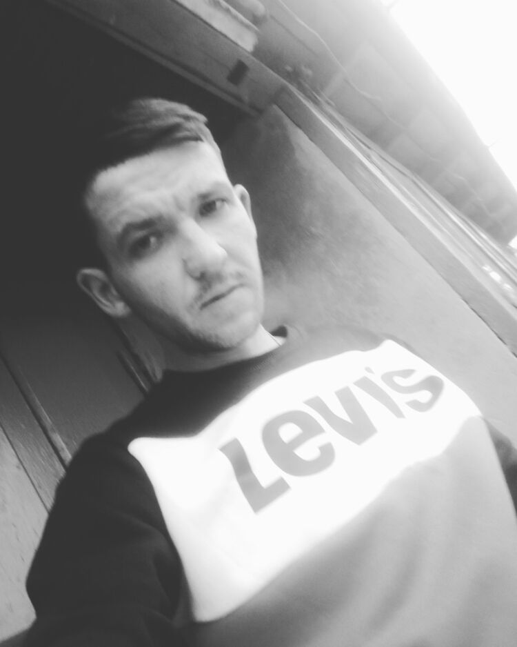 ���� 14218395 ������� ����, 32 ����, ���� ���������� � ���������