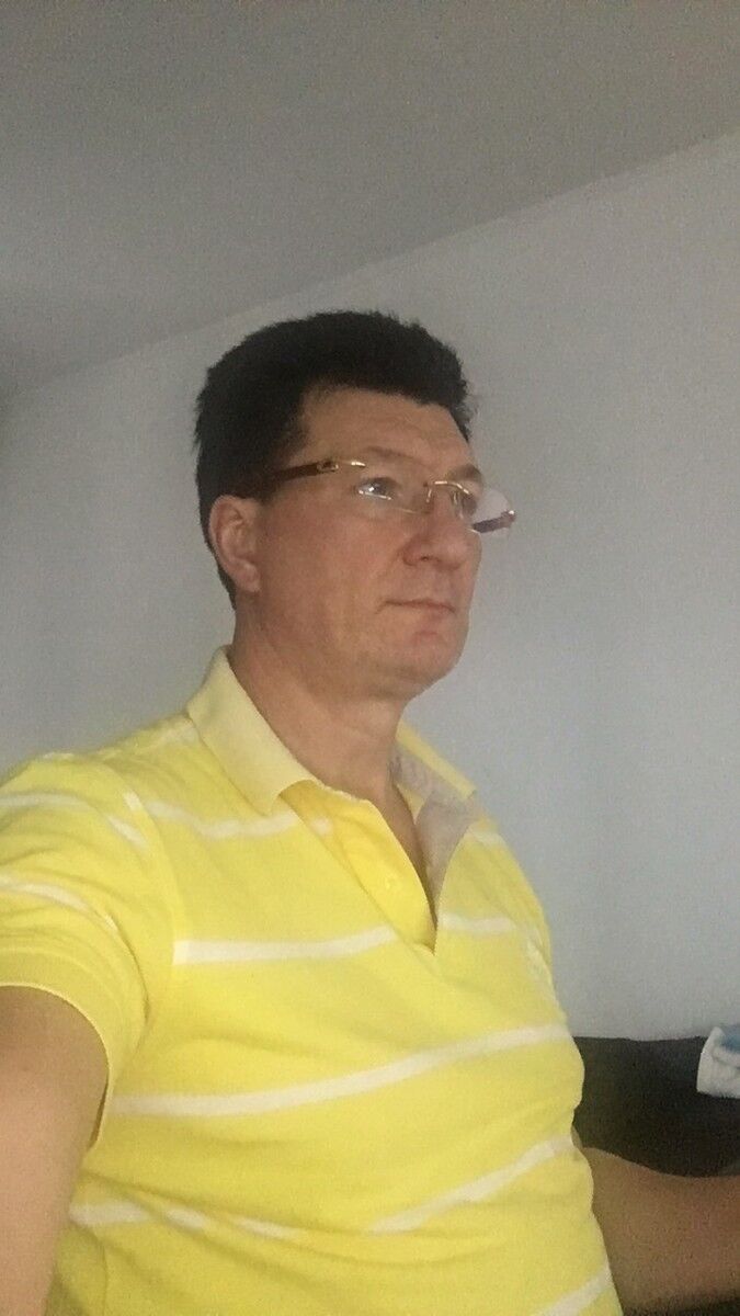  15294125  Slava, 59 ,    