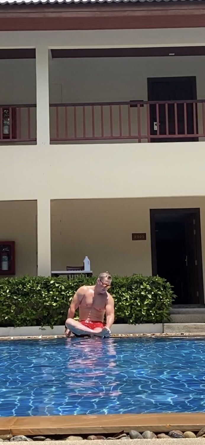  -,   , 44 ,   ,   