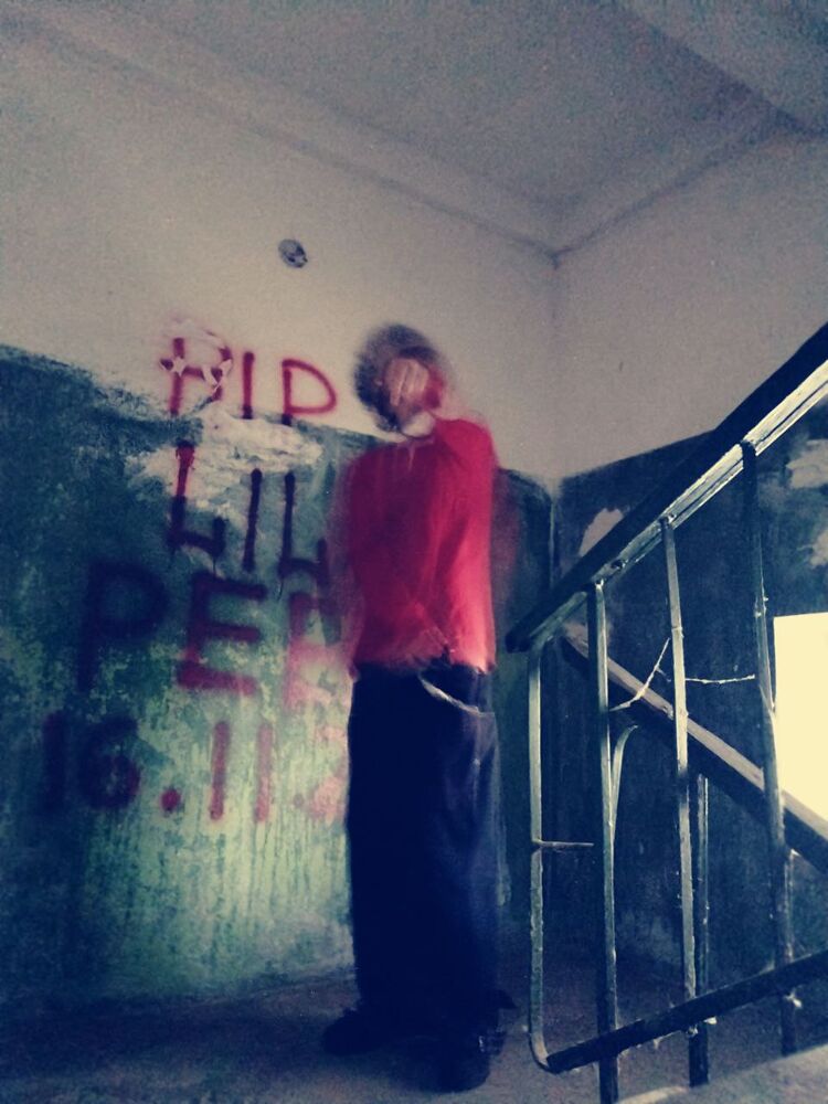 47129885  , 19 ,    