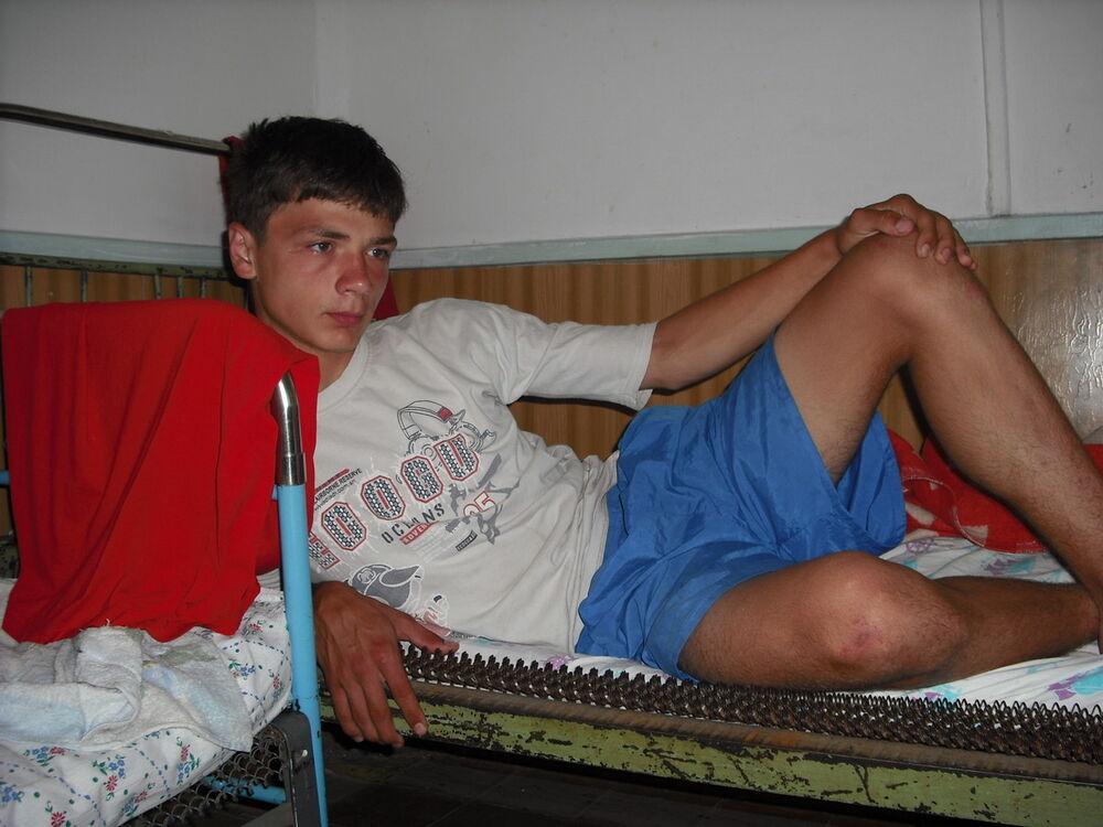  4286575  , 35 ,    -