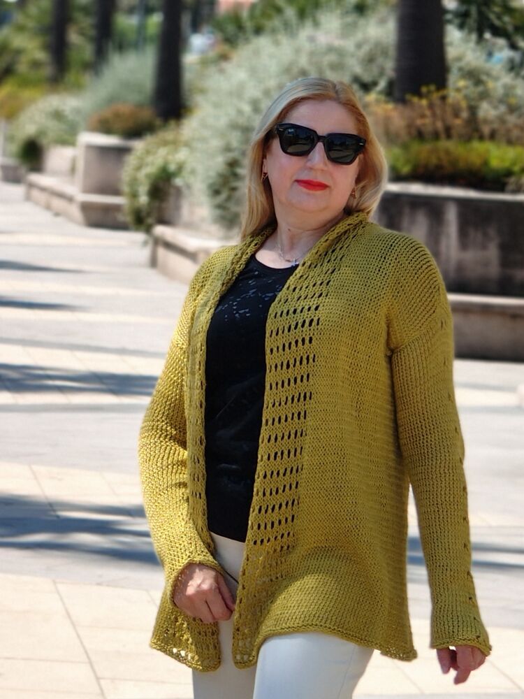  Loano,   Katia, 51 ,   ,   , c 