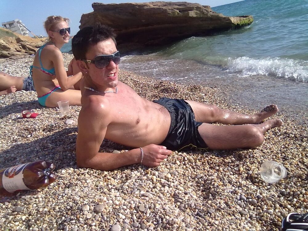  17457545  Vladimir, 39 ,    