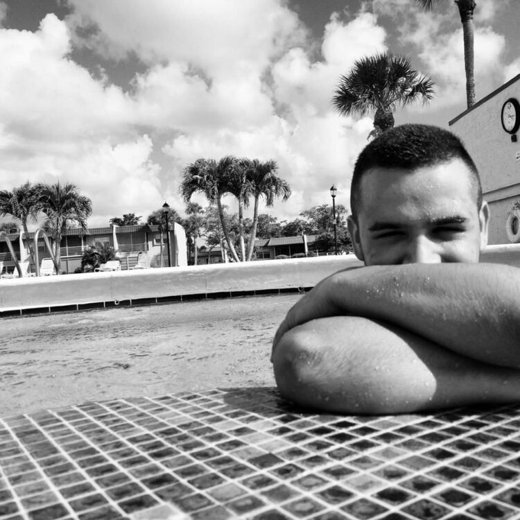  ,   Vlad, 34 ,   ,   