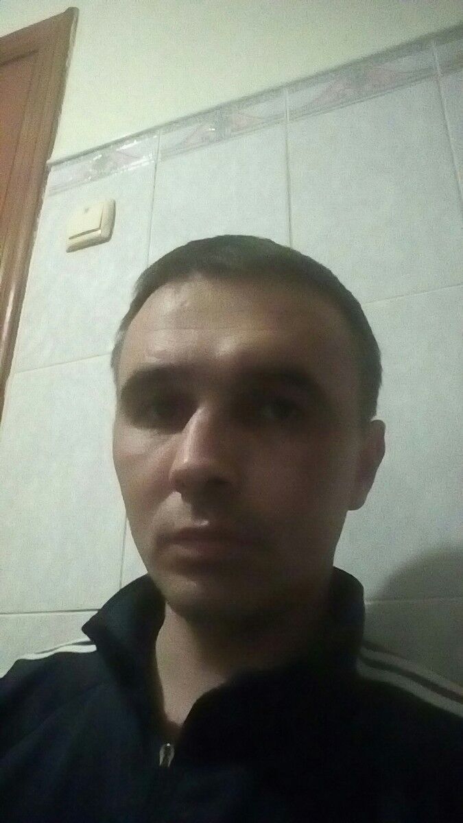  13728375  , 40 ,    