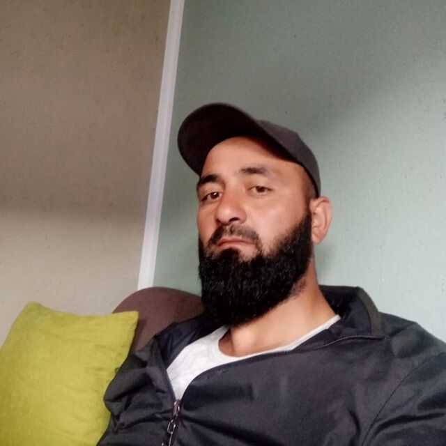  52902585  , 35 ,    