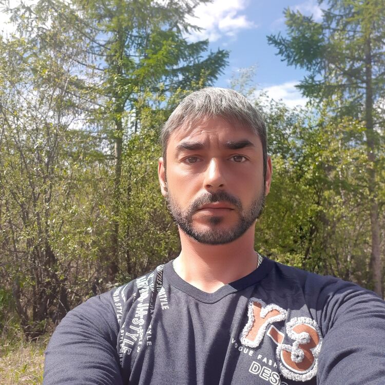  43579885  , 39 ,    