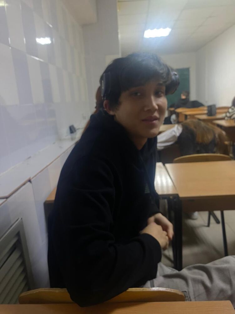  54754175  Ibnruslan, 18 ,    