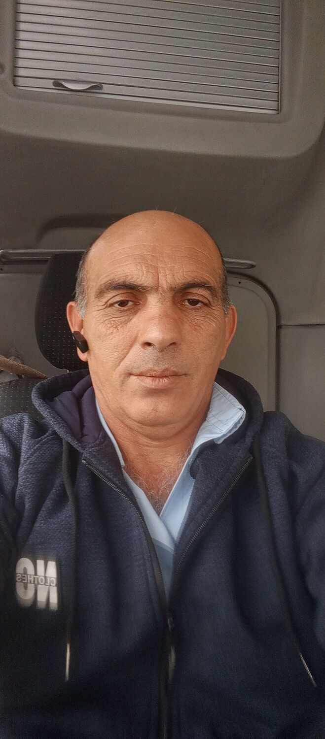  46965215  , 53 ,    --