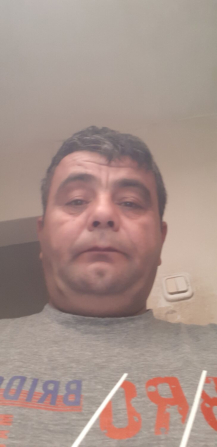  31737065  , 47 ,    