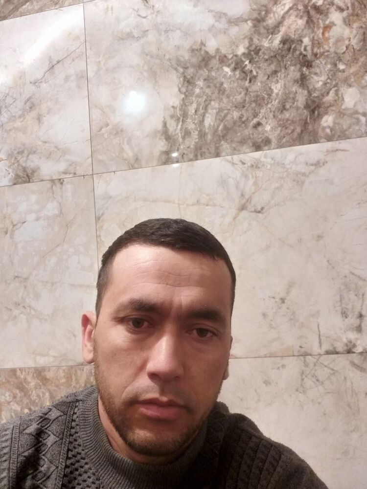  18871765  Nurik, 35 ,    