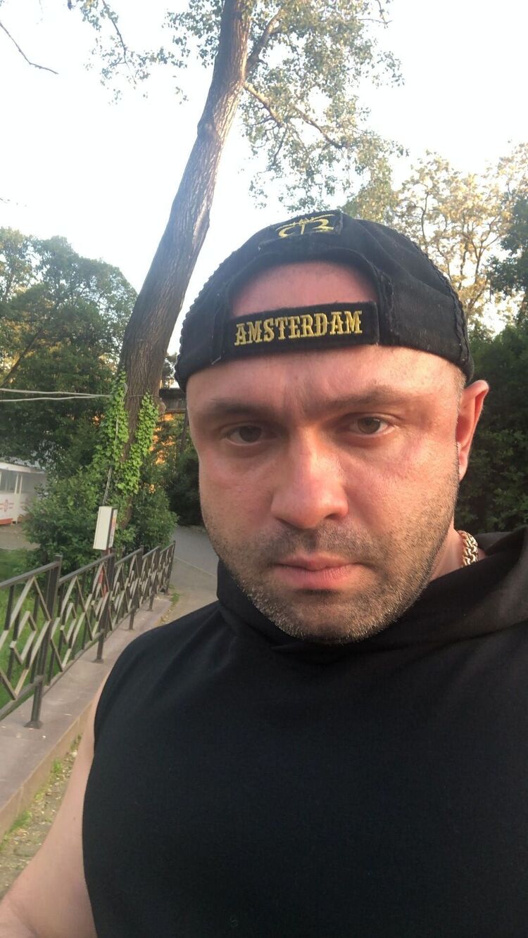  35081185  , 37 ,    