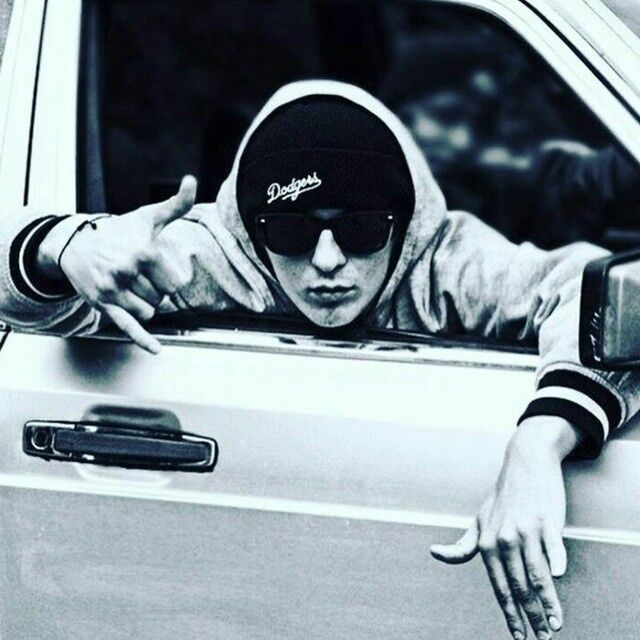  18221985  Assi, 25 ,    