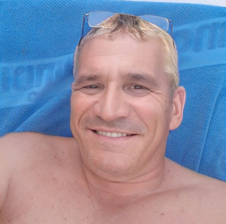  38426445  , 64 ,    