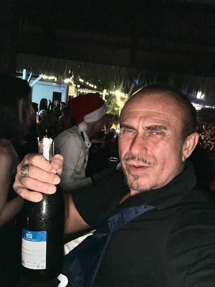  46215915  Andrey Zar, 51 ,    Phuket