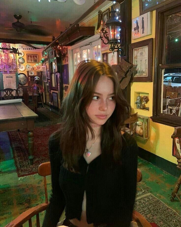  31637805  , 32 ,    