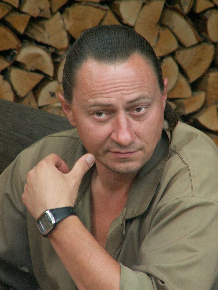 ���� 20043595 ������� ����, 46 ���, ���� ���������� � �����