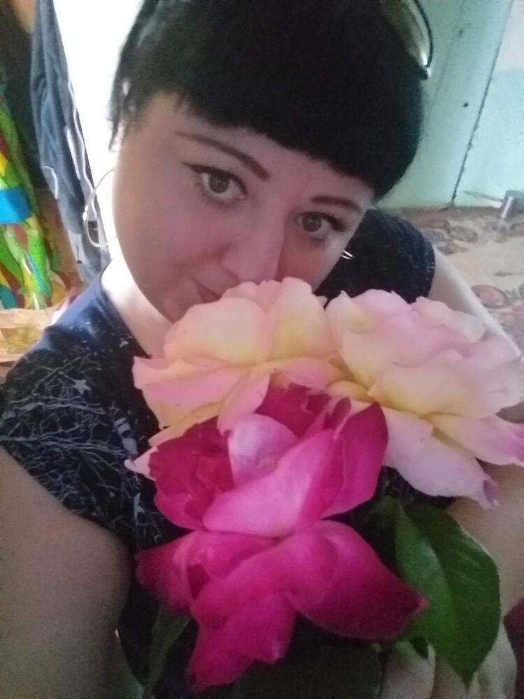  53160945  , 32 ,    --