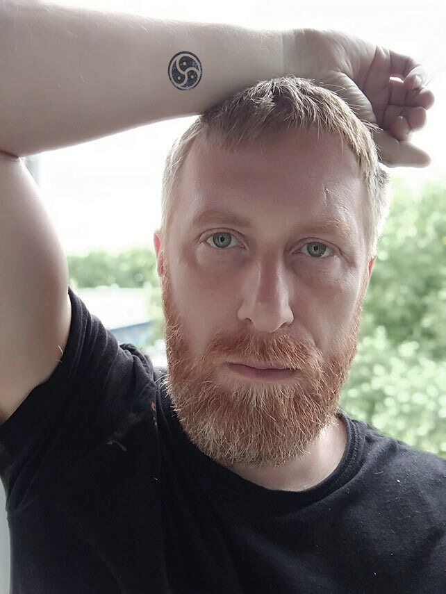  ,   Aleksej, 42 ,   ,   , c , 