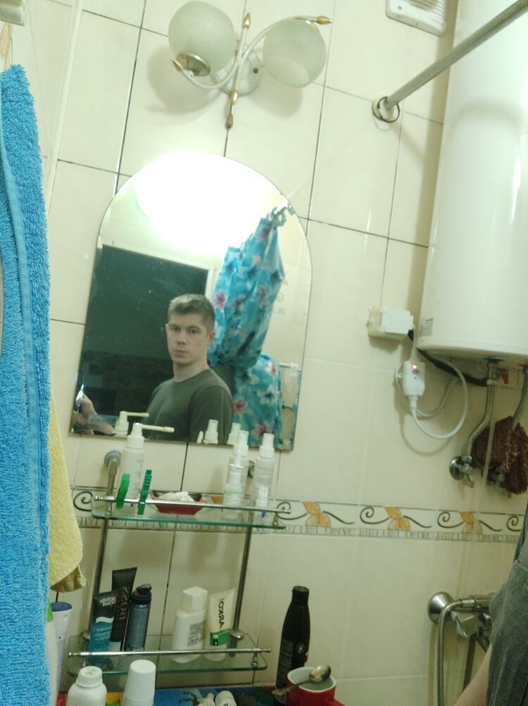  32260975  Vitaly, 29 ,    