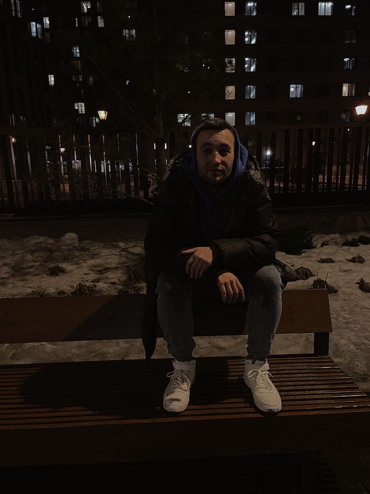  ,   Vladislav, 29 ,   ,   