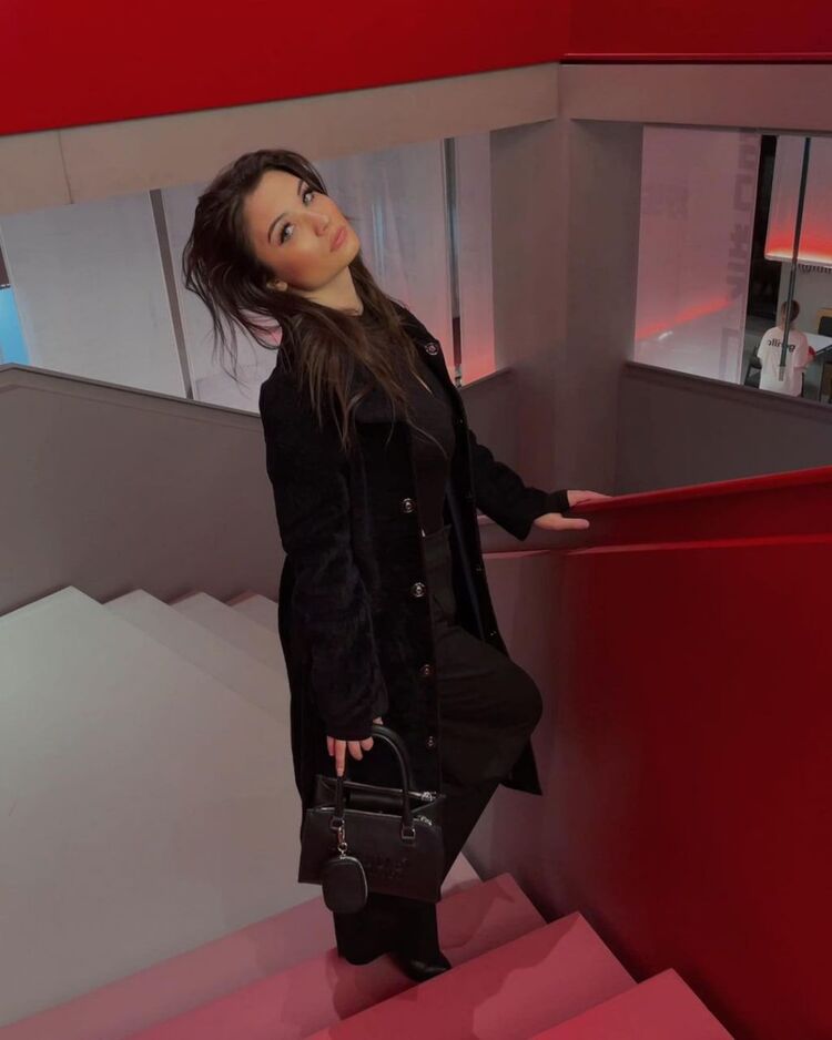 ���� 37586915 ������� ����, 23 ����, ���� ���������� � �����-����������