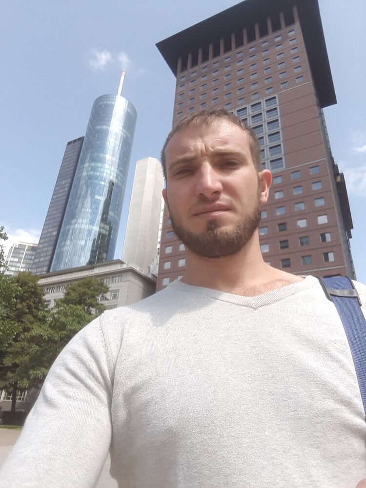  ,   Petru, 38 ,   ,   , c 