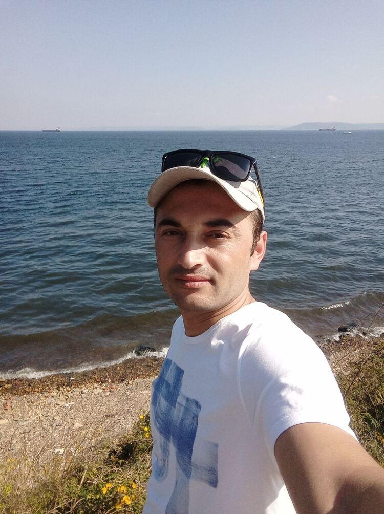  30834705  Abdulla, 34 ,    