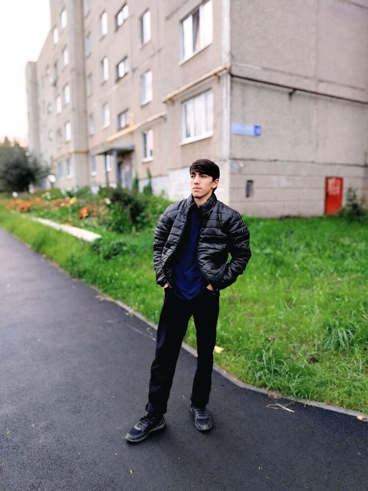  53762625  Suhrob, 23 ,    