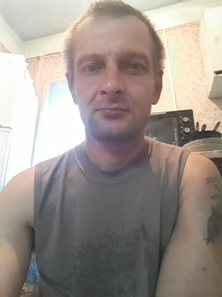  15028685  , 44 ,    
