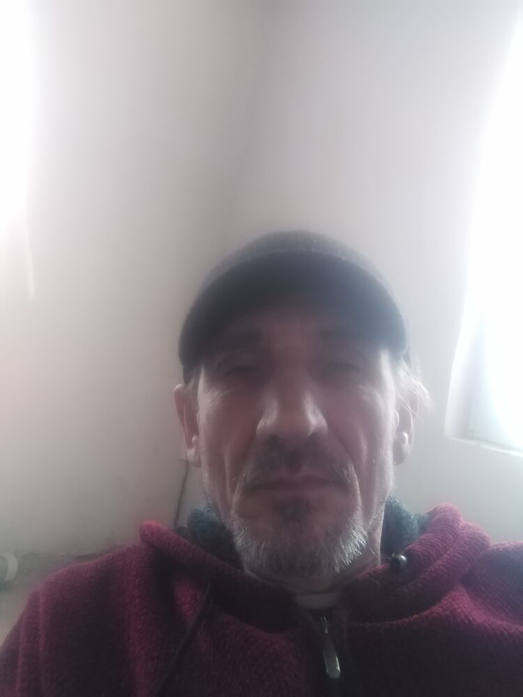  48595095   , 47 ,    