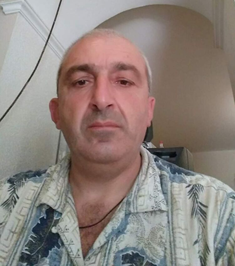 52595335  , 48 ,    