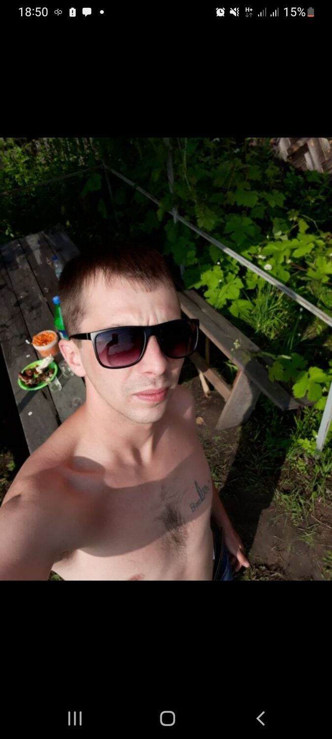  39224975  Slava, 31 ,    