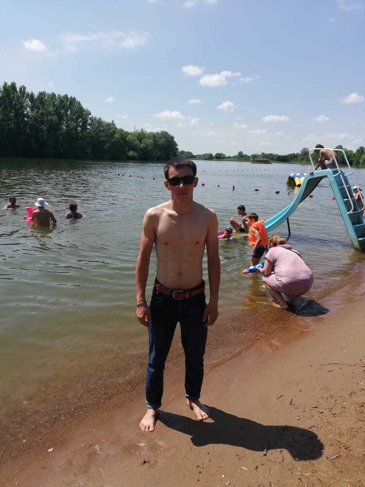  ,   Doszhan, 31 ,   